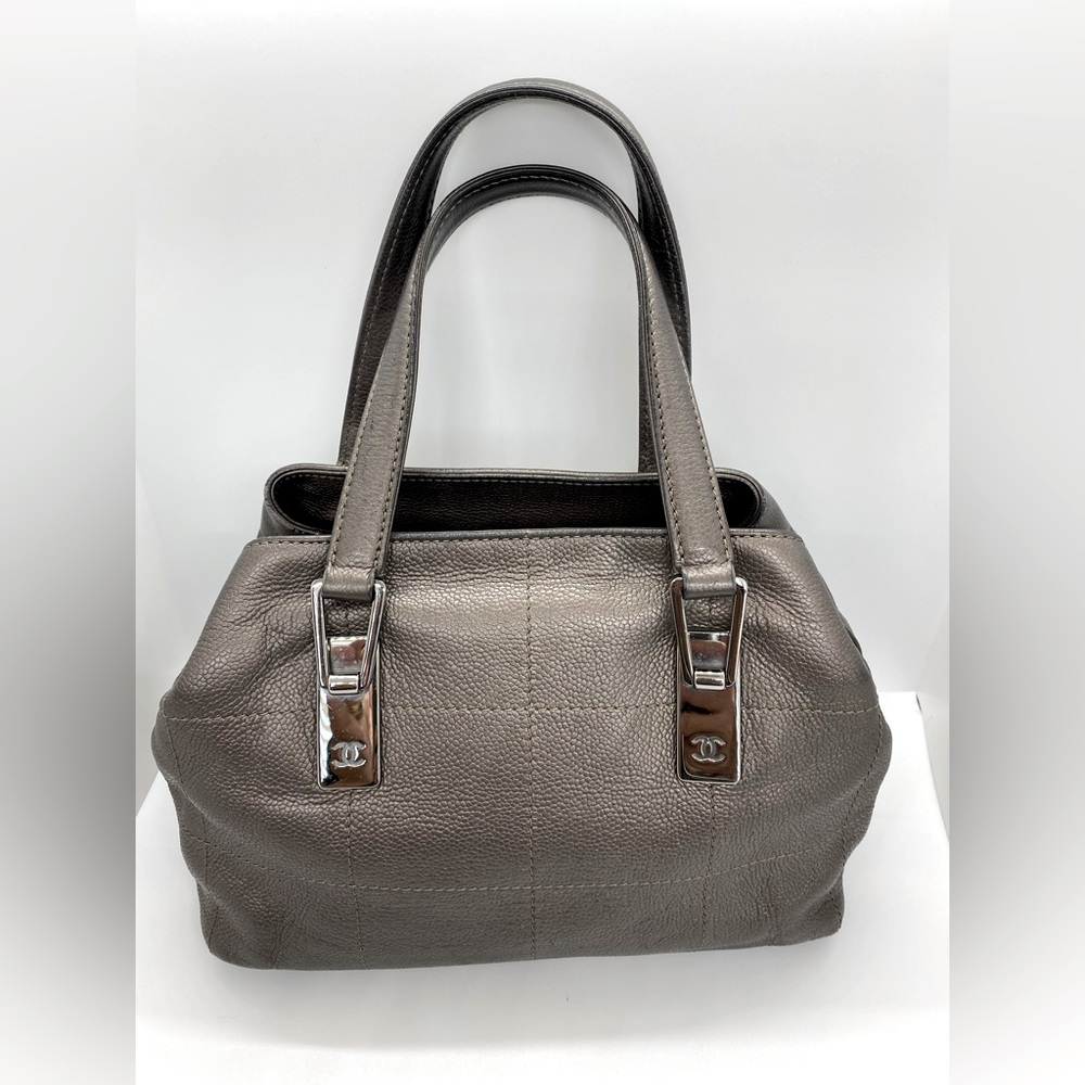 Authentic CHANEL Rare metallic handbag